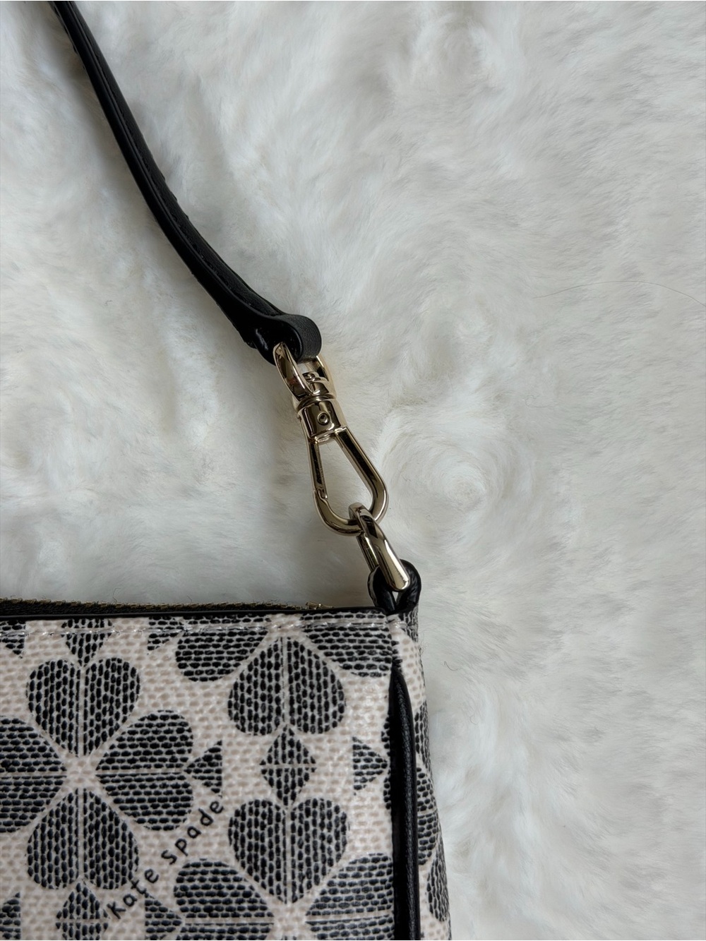 Kate Spade Black and White Floral Jacquard Shoulder Clutch - Picture 4 of 10